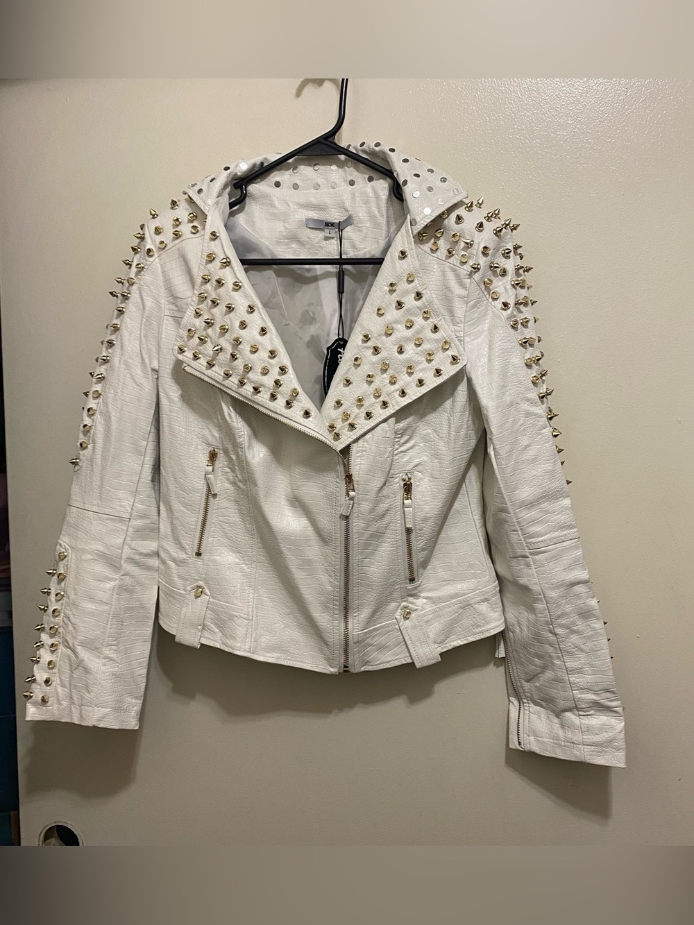 SX Honey Pot Womens M Faux White Leather Gold Studded Motorcycle Jacket NWT New
